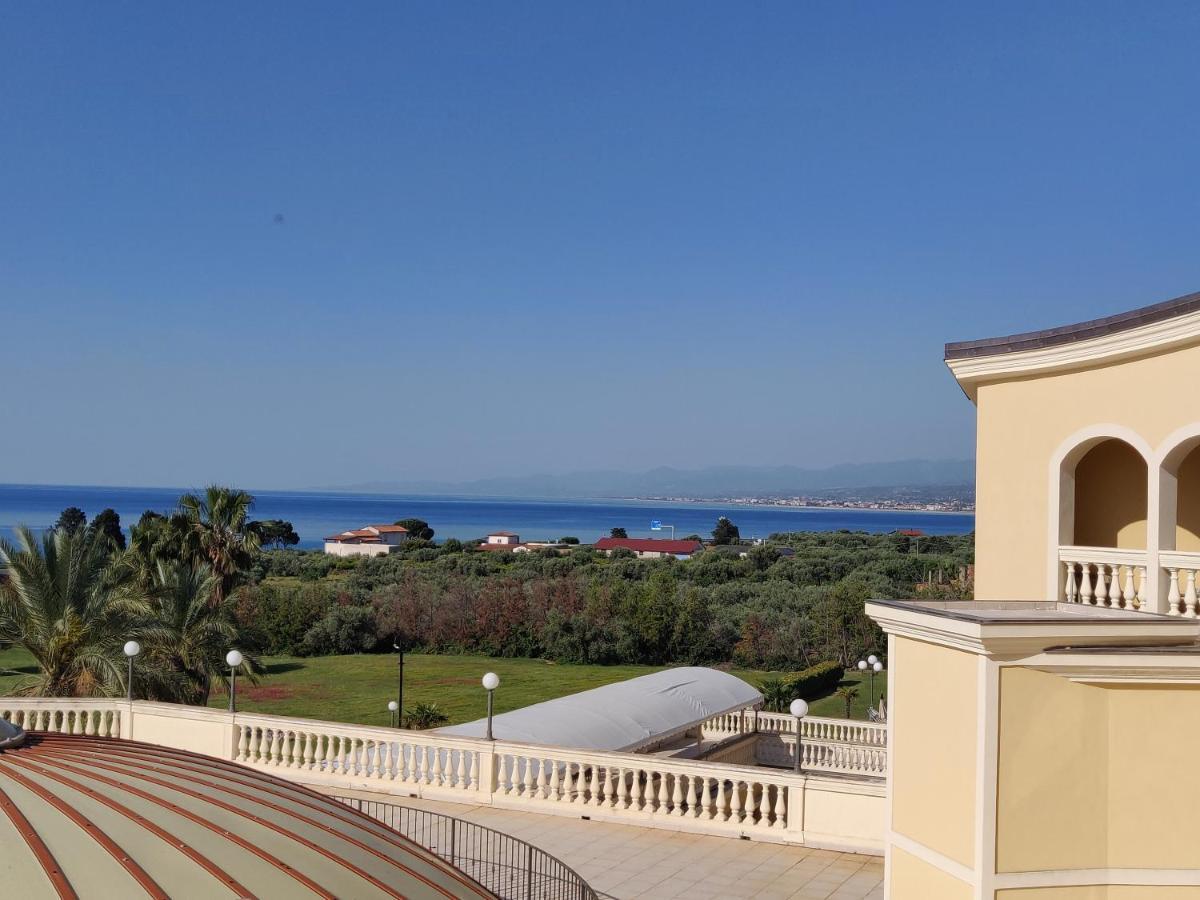 Parco dei Principi Hotel Roccella Ionica Esterno foto