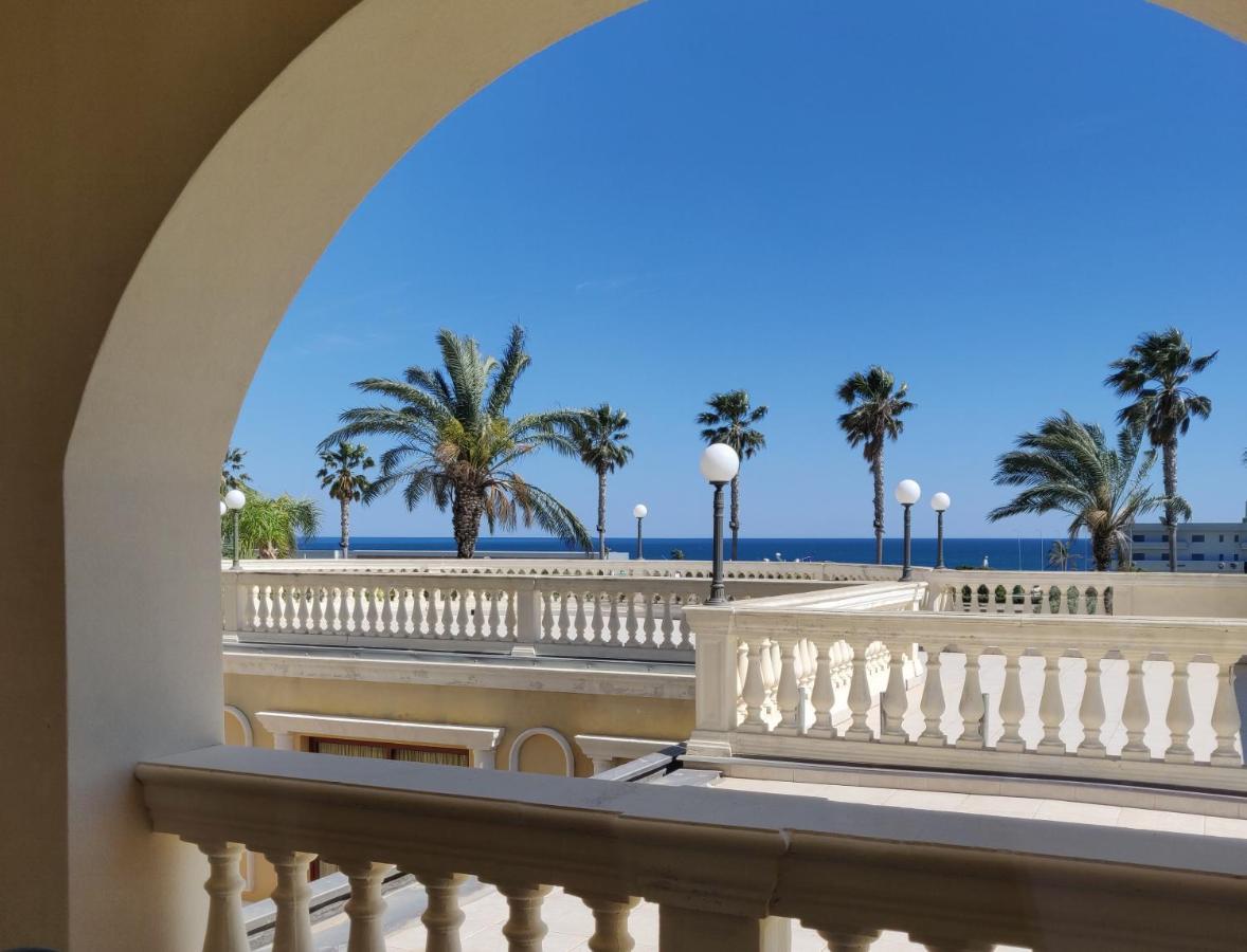 Parco dei Principi Hotel Roccella Ionica Esterno foto
