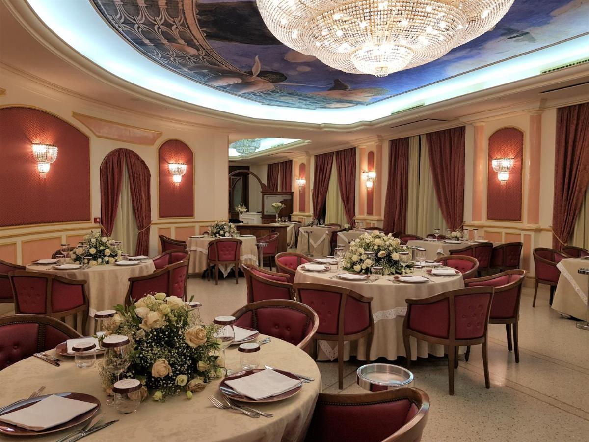 Parco dei Principi Hotel Roccella Ionica Esterno foto