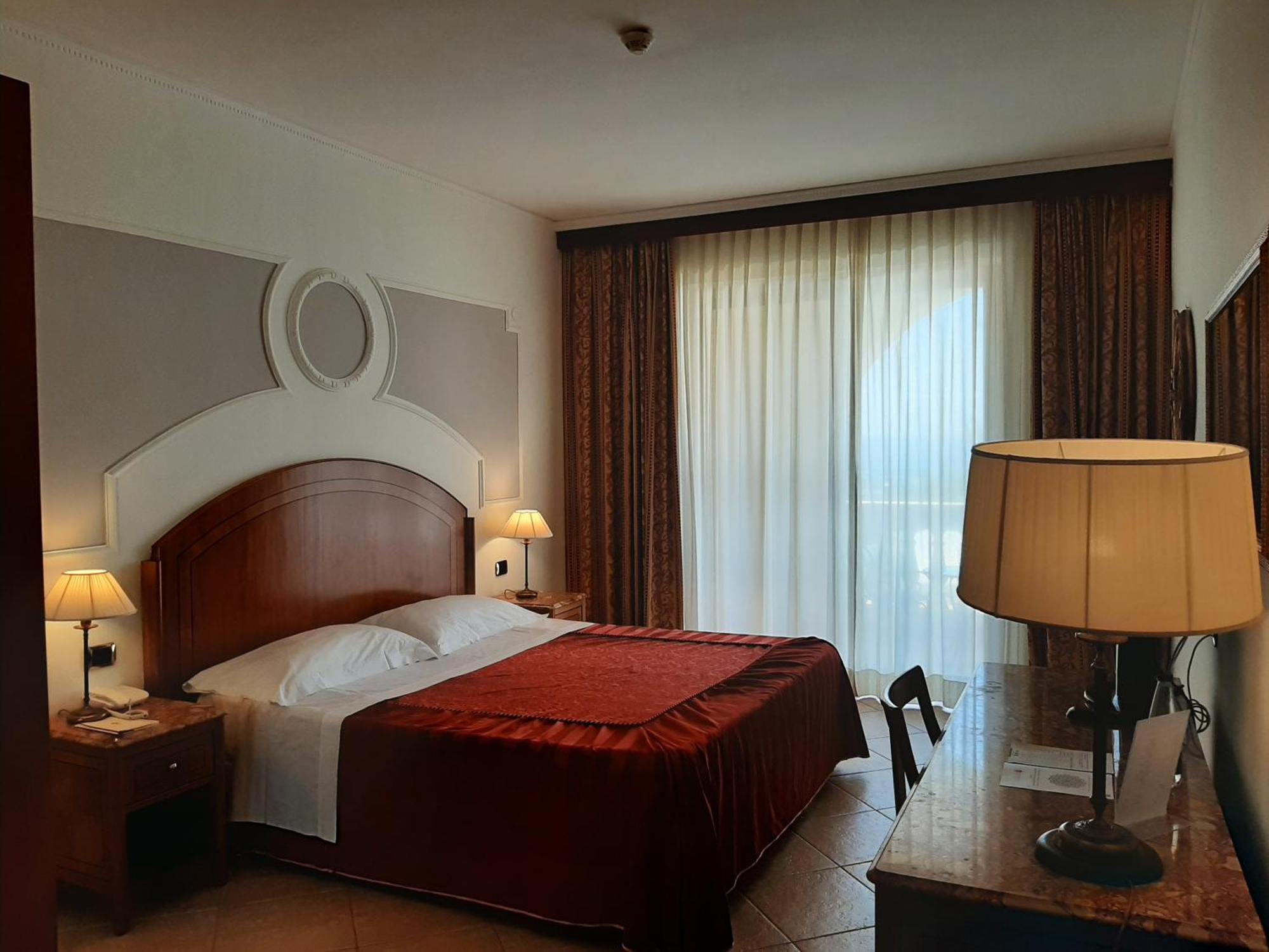 Parco dei Principi Hotel Roccella Ionica Esterno foto